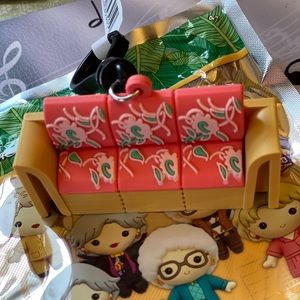 Golden girl mystery pack/3D figure Couch